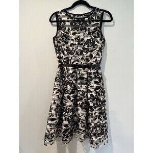 Roz & Ali Dress Womens 2 Black White Fit & Flare Belt Floral Wedding Whimsigoth